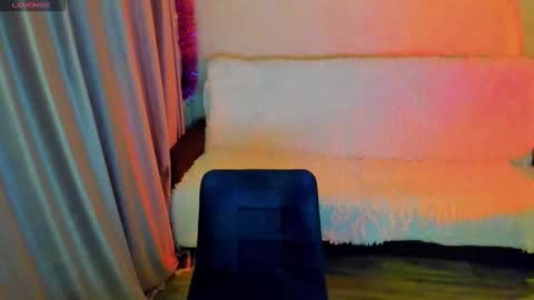 Stephanie online show from 10/16/25, 06:42