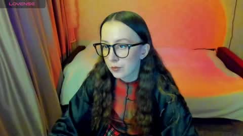 Stephanie online show from 05/17/26, 05:31