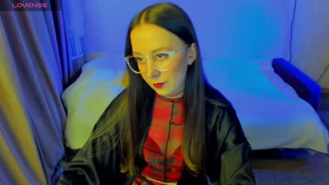 Stephanie online show from 05/27/26, 08:50