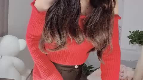 Snapshot of happysweetie168 chatting on 02/17/25, 04:59 Daisy online show from 02/17/25, 04:59