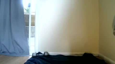 Leila online show from 03/19/26, 10:03