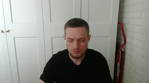 Snapshot of happyvelvetpaw chatting on 02/25/26, 08:02 happyvelvetpaw online show from 02/25/26, 08:02