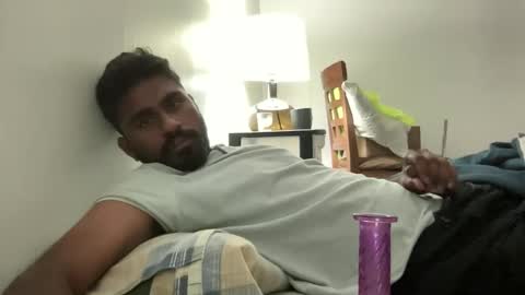 Snapshot of harashid chatting on 10/29/25, 02:52 harashid online show from 10/29/25, 02:52