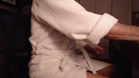 Snapshot of hard4_all_2see chatting on 03/06/25, 01:27 hard4_all_2see online show from 03/06/25, 01:27