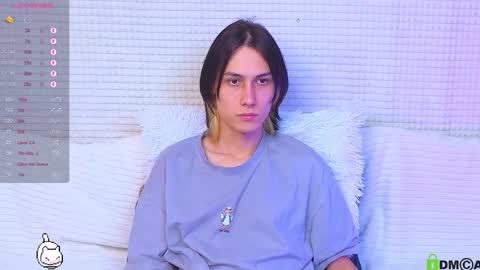 Mark online show from 10/14/25, 09:04