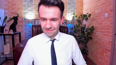 Steve online show from 02/21/25, 04:59