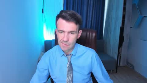 Steve online show from 10/09/25, 10:57