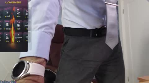 Steve online show from 12/01/25, 01:38