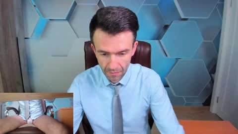Steve online show from 05/10/26, 03:12