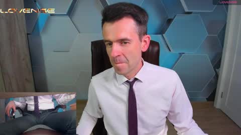 Steve online show from 06/04/26, 11:27