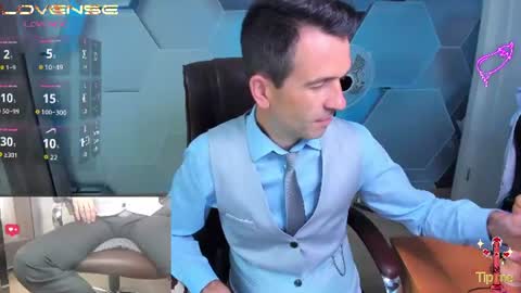 Snapshot of hard_and_juici chatting on 07/14/26, 09:25 Steve online show from 07/14/26, 09:25