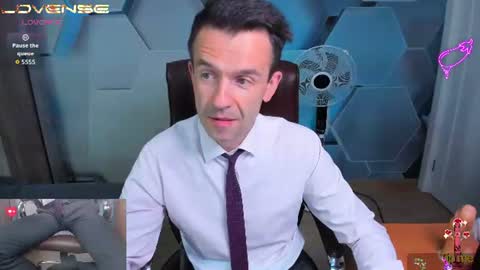 Snapshot of hard_and_juici chatting on 07/17/26, 03:35 Steve online show from 07/17/26, 03:35
