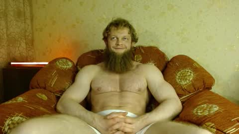 Valentino Hard online show from 10/19/25, 10:10