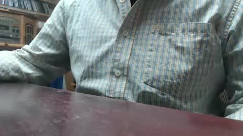 Snapshot of hardbuns chatting on 02/14/25, 04:09 Brad online show from 02/14/25, 04:09