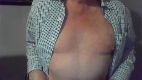 hardchicagoforzya online show from 10/23/25, 07:51