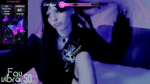 Snapshot of hardcore_hentai chatting on 02/14/25, 12:25 Mia online show from 02/14/25, 12:25