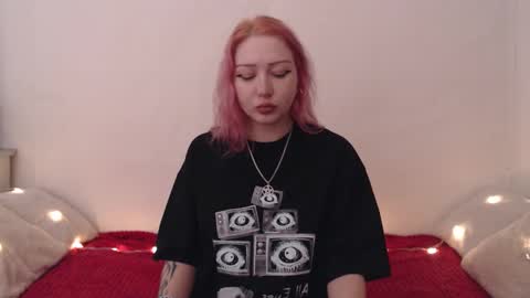 Emily online show from 02/25/26, 09:57