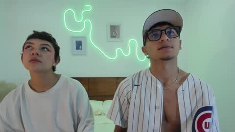 kade and demi independent models online show from 02/10/26, 11:09