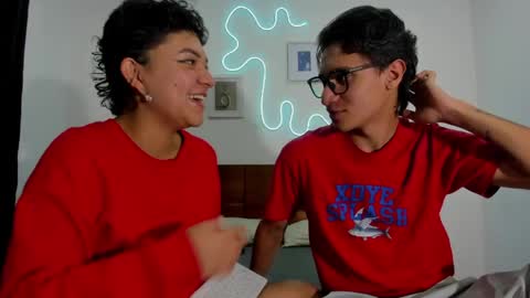 kade and demi independent models online show from 05/23/26, 12:16