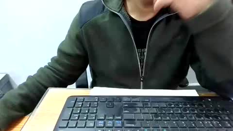 Snapshot of hardfeelling3 chatting on 01/14/26, 06:19 hardfeelling3 online show from 01/14/26, 06:19