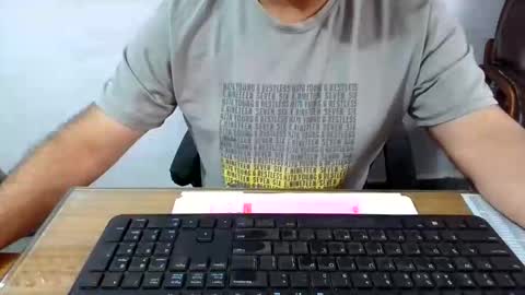 Snapshot of hardfeelling3 chatting on 02/13/26, 04:52 hardfeelling3 online show from 02/13/26, 04:52