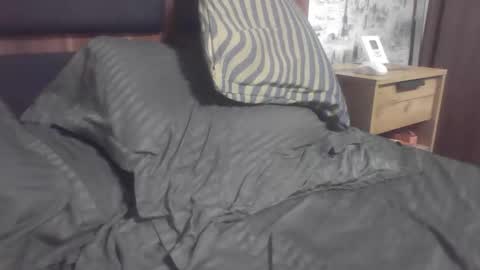 Snapshot of hardforyou9009 chatting on 01/15/26, 02:21 hardforyou9009 online show from 01/15/26, 02:21