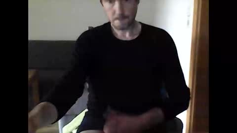 Snapshot of hardman7007 chatting on 12/05/25, 10:46 hardman7007 online show from 12/05/25, 10:46