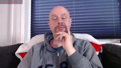 MrLazy online show from 01/05/25, 01:36