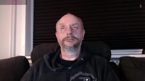 MrLazy online show from 02/23/25, 01:13