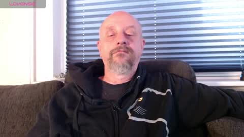 MrLazy online show from 09/15/25, 07:41