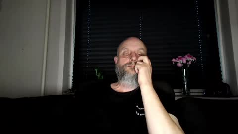 MrLazy online show from 04/09/26, 06:24