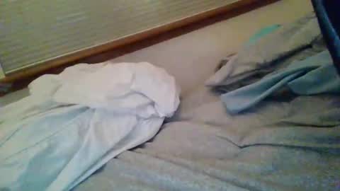 Snapshot of hardone00000 chatting on 02/17/25, 05:25 hardone00000 online show from 02/17/25, 05:25