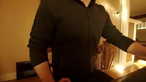 Tom online show from 10/09/25, 10:19