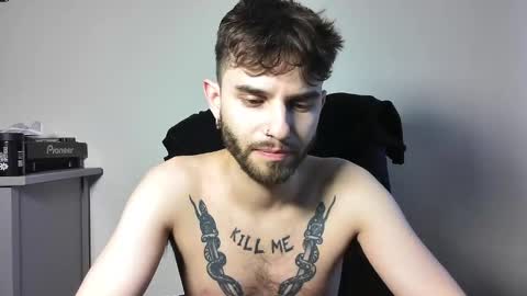 Liam online show from 12/21/25, 09:00