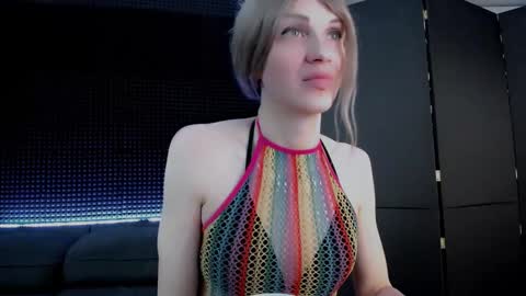 Snapshot of hardy_green chatting on 11/06/25, 06:25 Miss Hardy online show from 11/06/25, 06:25