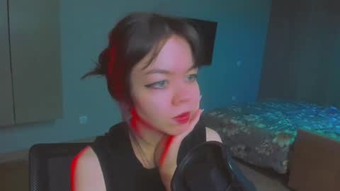 Snapshot of haribo_asmr chatting on 01/14/25, 07:27 Miss Hari online show from 01/14/25, 07:27