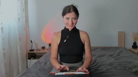 Sophia Haristinali online show from 07/14/26, 08:41