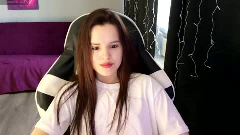 Snapshot of harleen_moore chatting on 05/25/26, 05:02 Harleen online show from 05/25/26, 05:02