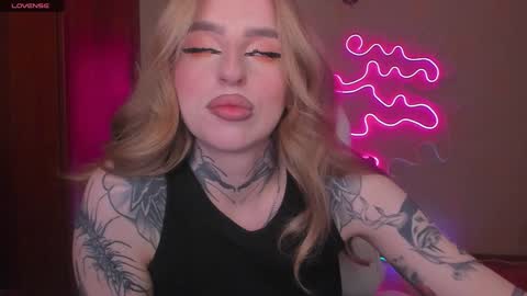 Julia online show from 12/12/24, 05:31