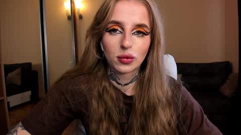 Julia online show from 04/08/26, 05:29