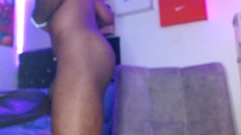 harley_quinnn111 online show from 01/14/25, 03:11