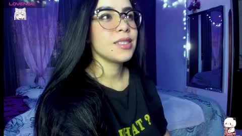 Snapshot of harleynapier chatting on 01/28/25, 02:00 Natii online show from 01/28/25, 02:00