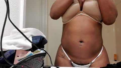 Harmonie Marquise online show from 03/05/25, 08:21