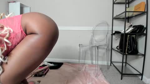 Harmonie Marquise online show from 09/08/25, 10:09