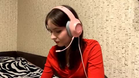 Mary online show from 04/30/26, 08:57