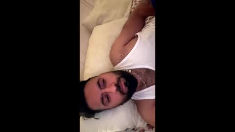 harry11009 online show from 12/21/25, 07:54