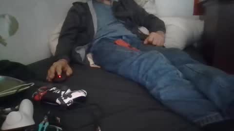 harry1cannary online show from 10/21/25, 08:53