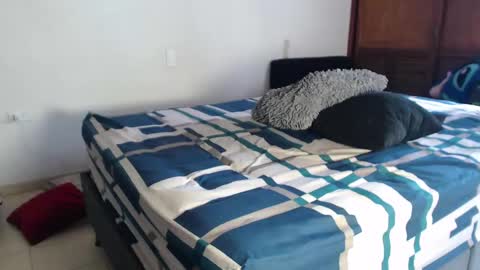 Sebastian online show from 09/30/25, 03:17