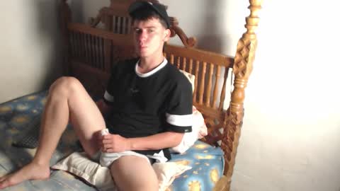 Sebastian online show from 01/12/26, 02:44