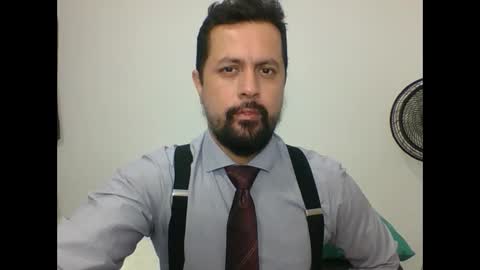 Snapshot of harry_goldenmillerx10fun chatting on 12/06/24, 03:33 Harry online show from 12/06/24, 03:33